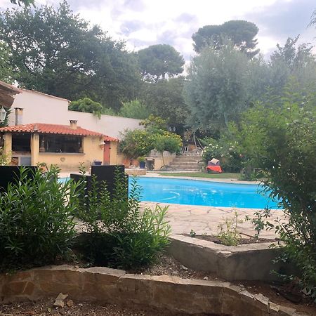 Studio Oustaou Acces Piscine Marsella Exterior foto