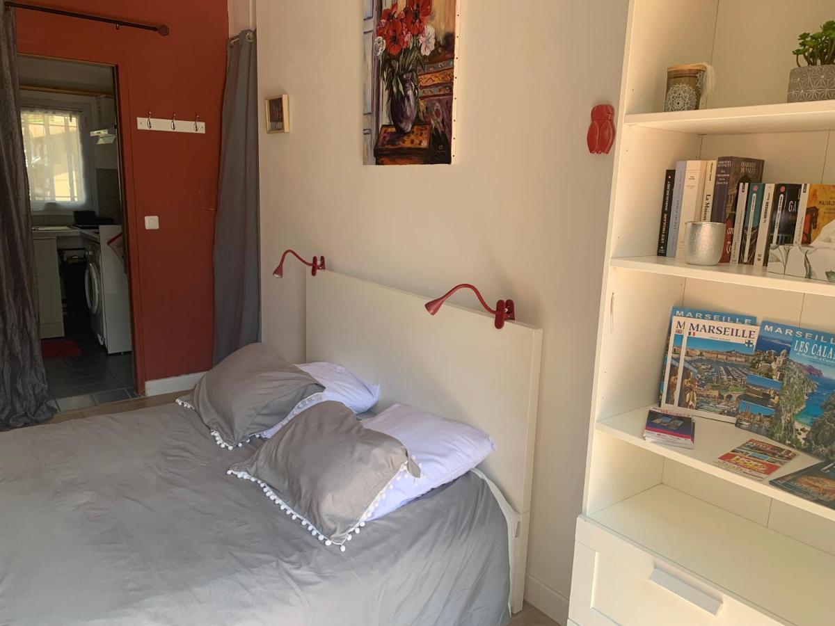 Studio Oustaou Acces Piscine Marsella Exterior foto