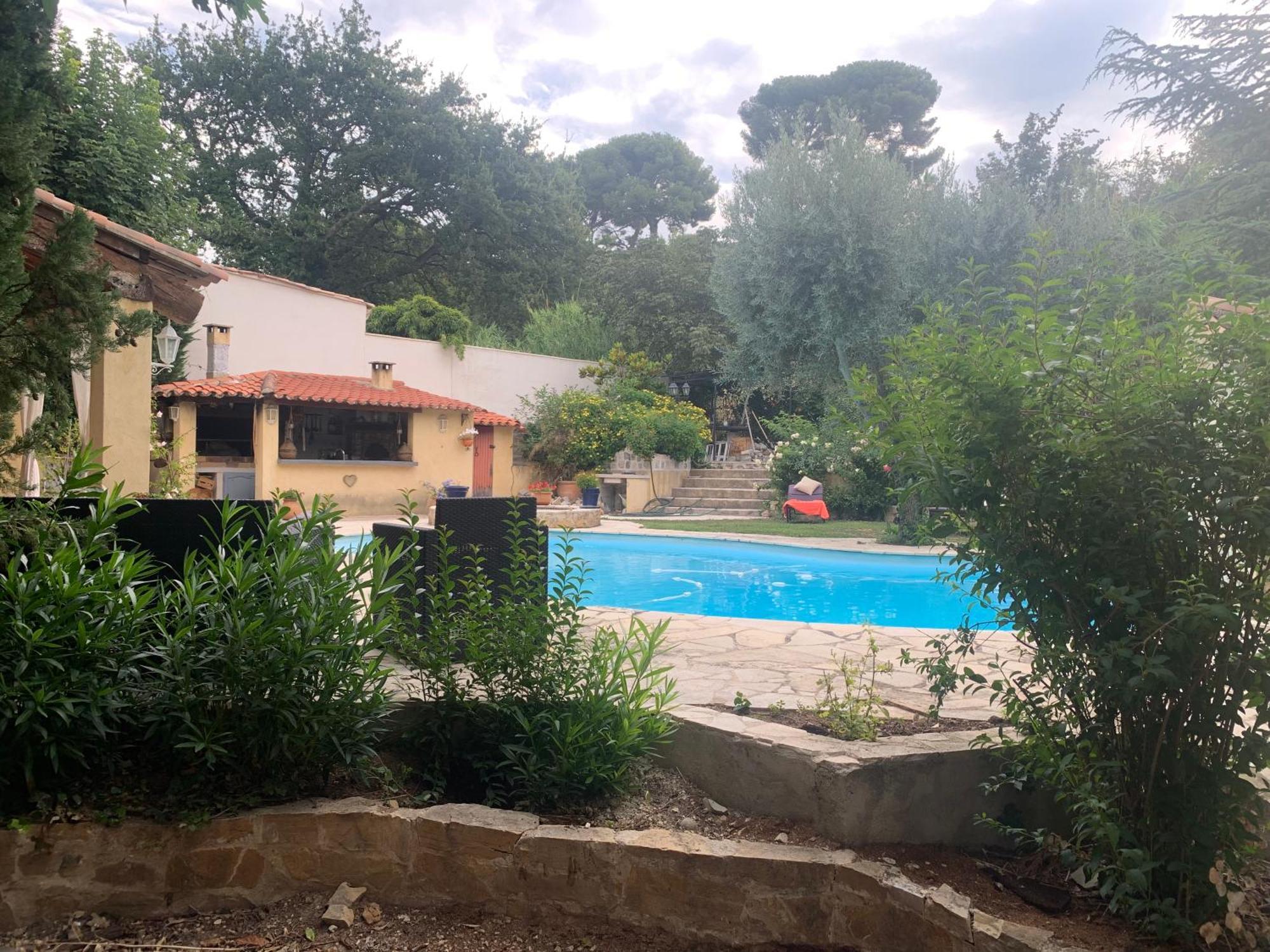 Studio Oustaou Acces Piscine Marsella Exterior foto
